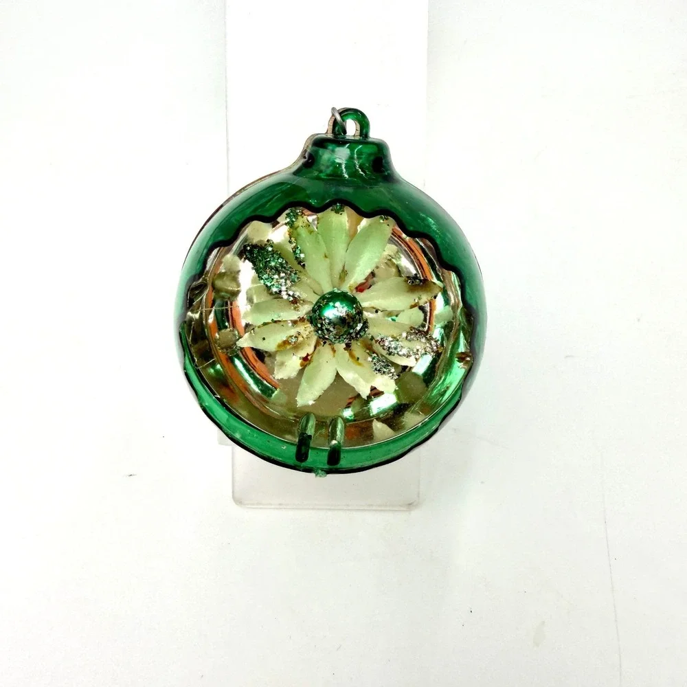 Jewelbrite Green Glass Diorama‎ Christmas Ornament Flower Indent Mid-Century